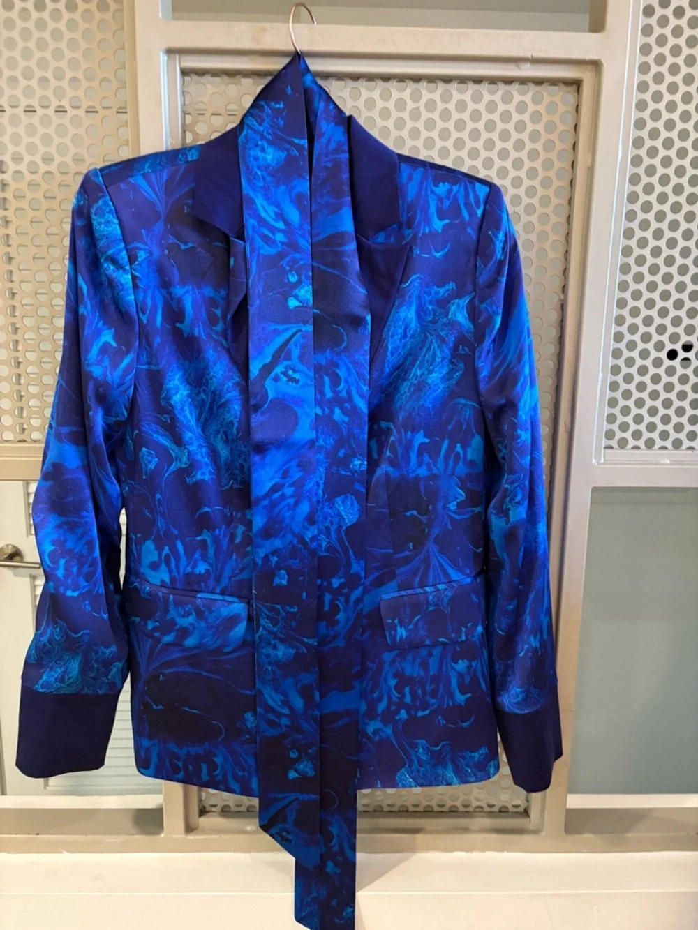 Blue Printed Men's Blazer - Single-Button Tailored Sport Coat - Picture 4 of 4
